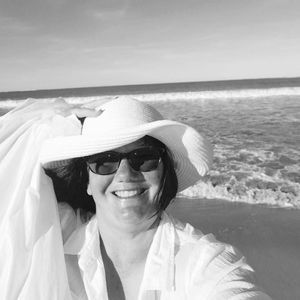 Meet your Posher, Sally